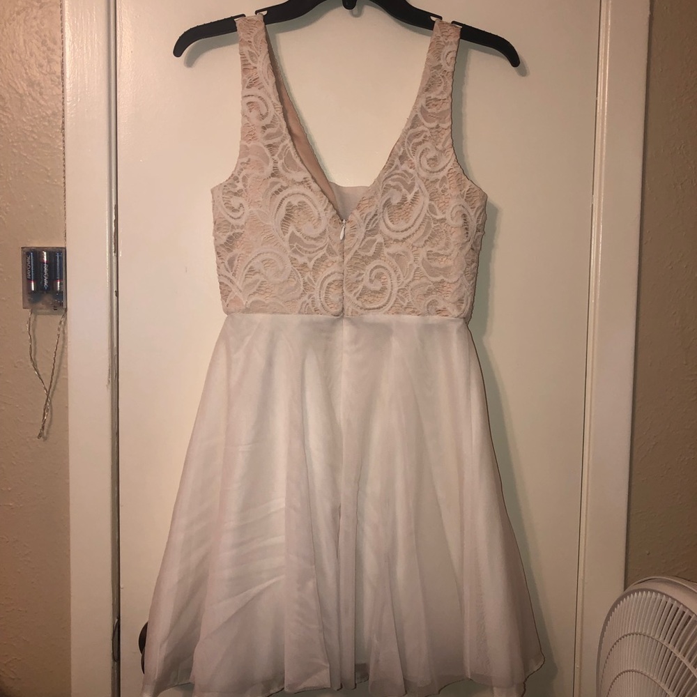 Homecoming/banquet dress - Picture 2 of 3